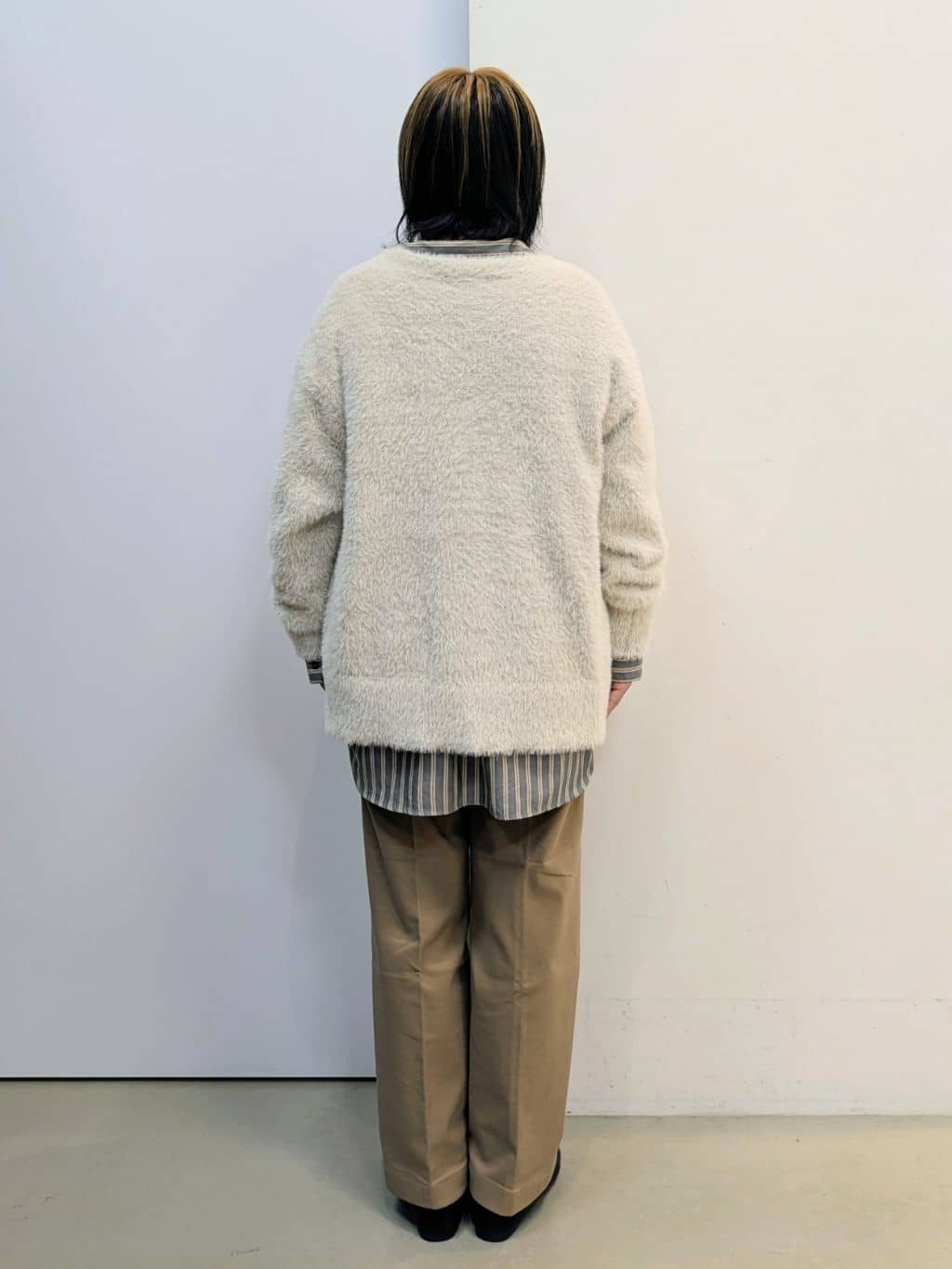 kotoさんの「THE SHOP TK｜【ふわふわあったか】フェザーカーディガン」を使ったコーディネート