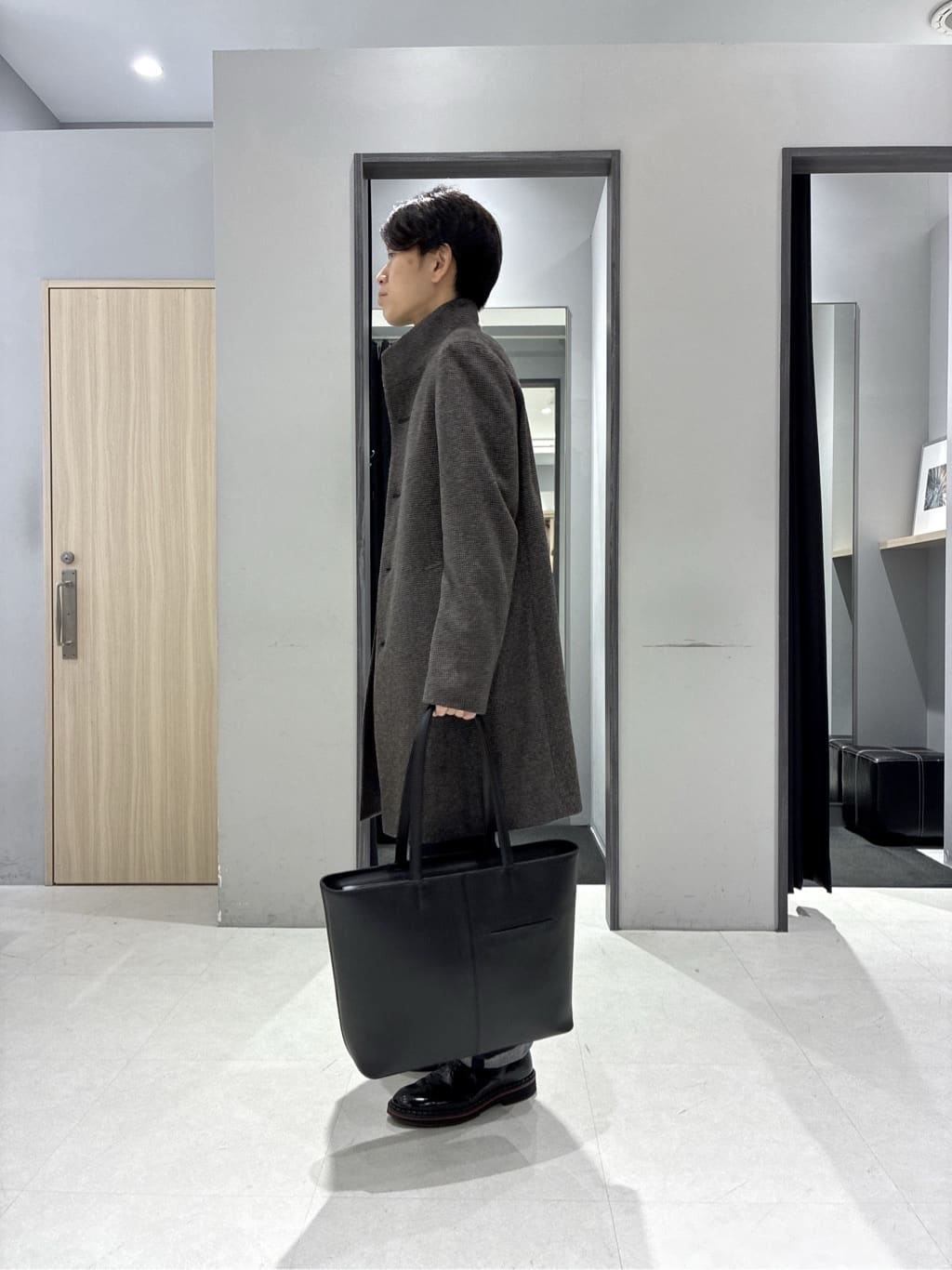 わいずみさんの「TAKEO KIKUCHI｜カシミヤブレンド ビーバー調ピンヘッドスタンドカラーコート」を使ったコーディネート