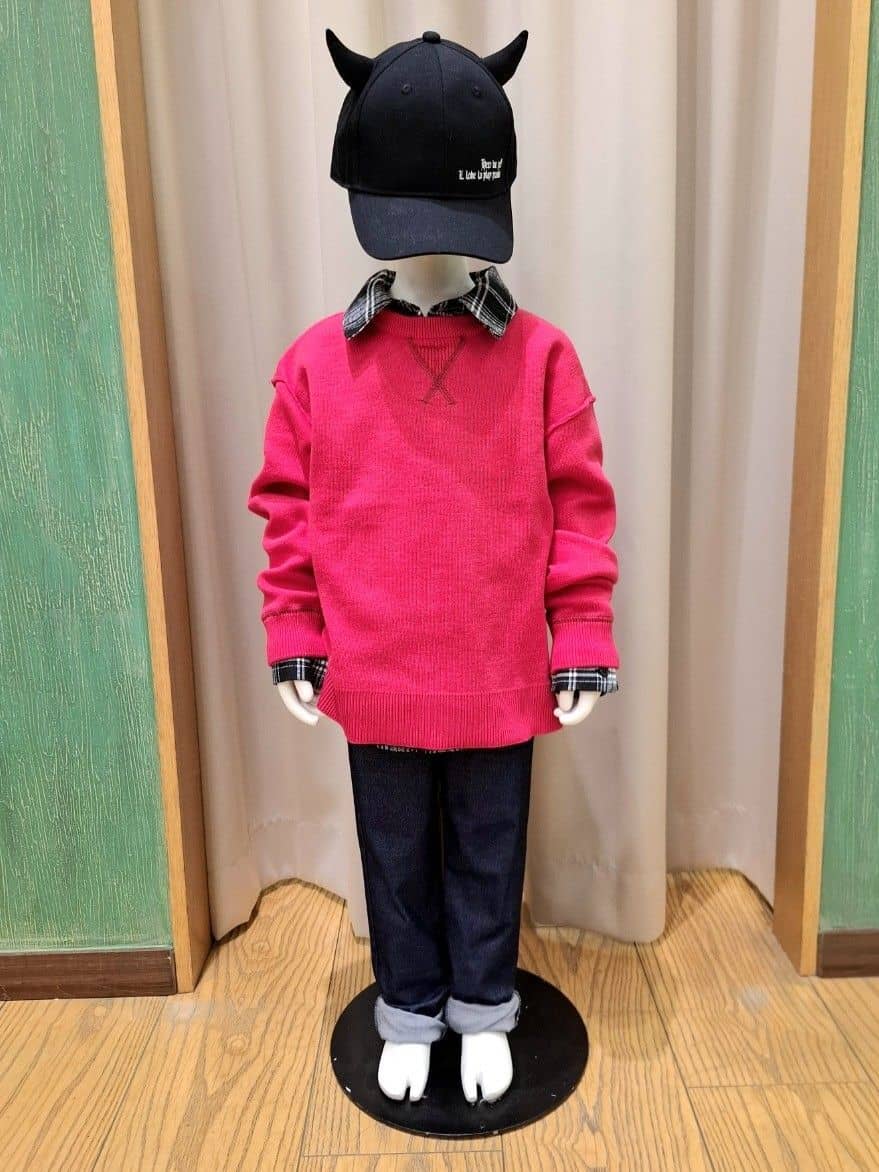 haruさんの「SHOO･LA･RUE｜【100-150cm/リンク可】シンプルだから使いやすい カラーニット」を使ったコーディネート