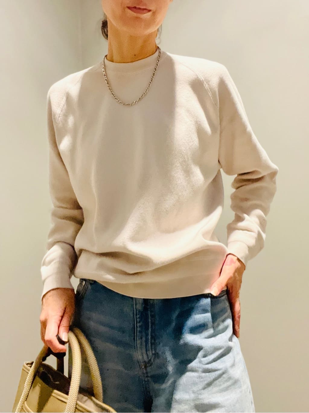 Annさんの「DRESSTERIOR｜ヴィンテージ加工ワイドデニムパンツ」を使ったコーディネート