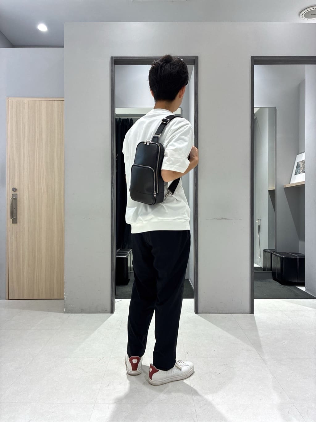 わいずみさんの「TAKEO KIKUCHI｜【抗菌防臭／5サイズ展開】ハイゲージポンチ Tシャツ」を使ったコーディネート