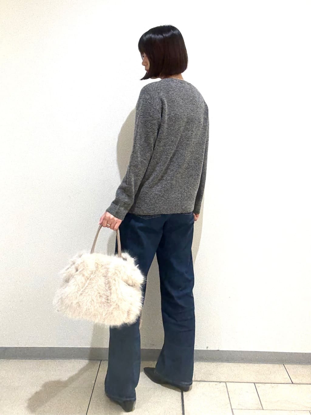 Itoさんの「UNTITLED｜【グレー/ブルー/ジーンズ】ソフトワイドデニムパンツ」を使ったコーディネート