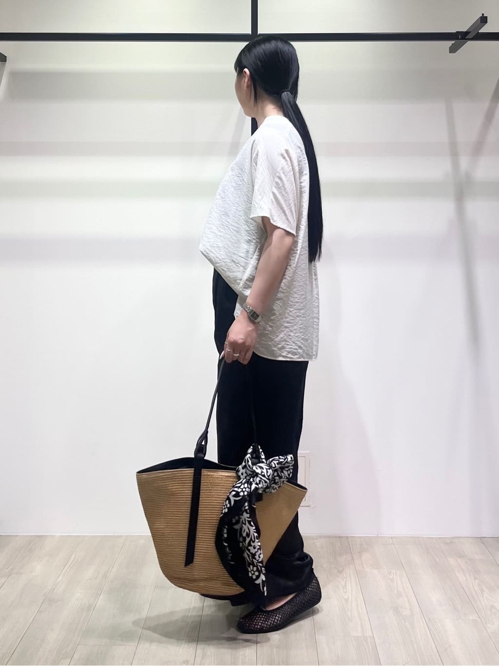 hasuさんの「INDIVI｜クロストップブレスレット」を使ったコーディネート