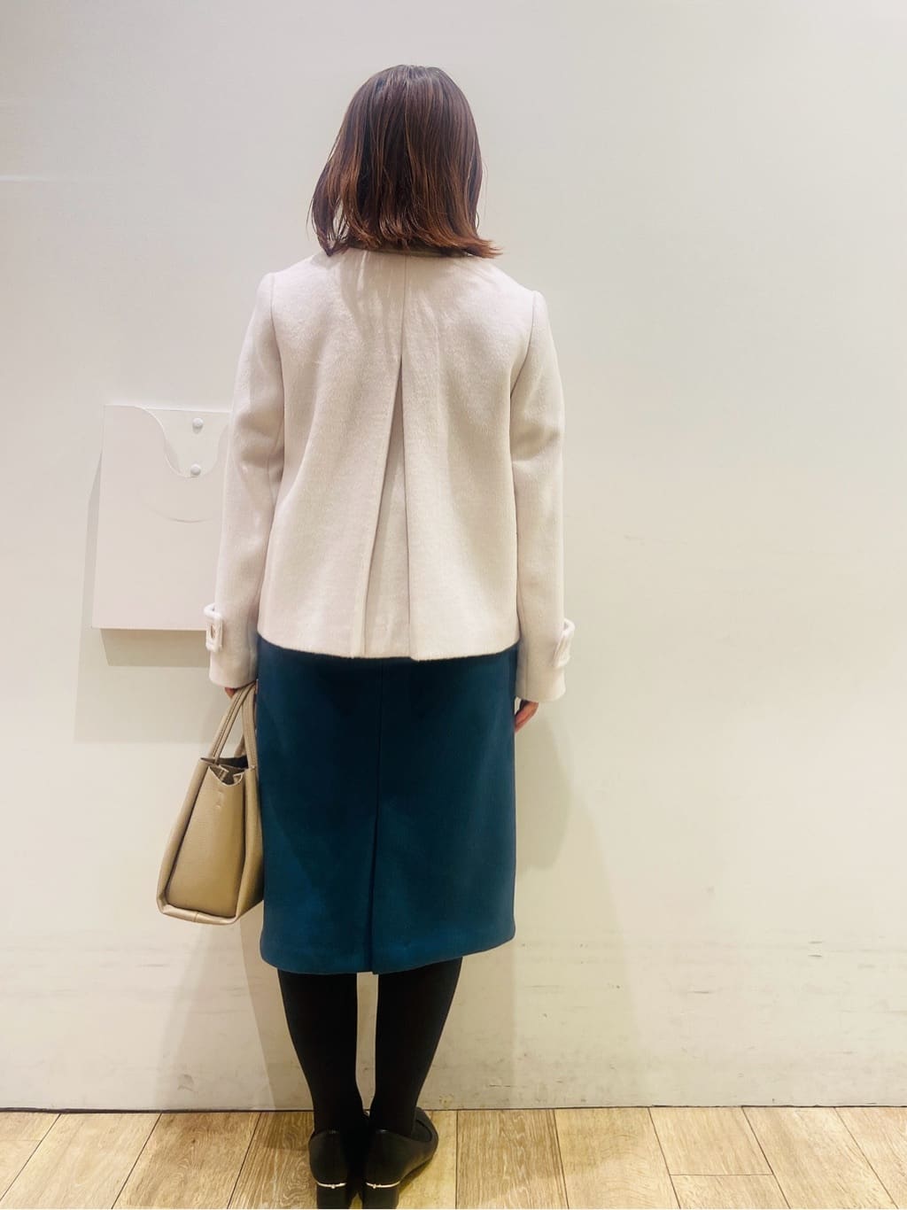 YUKOさんの「index｜ビジュークルーネックカーディガン【洗濯機OK】」を使ったコーディネート
