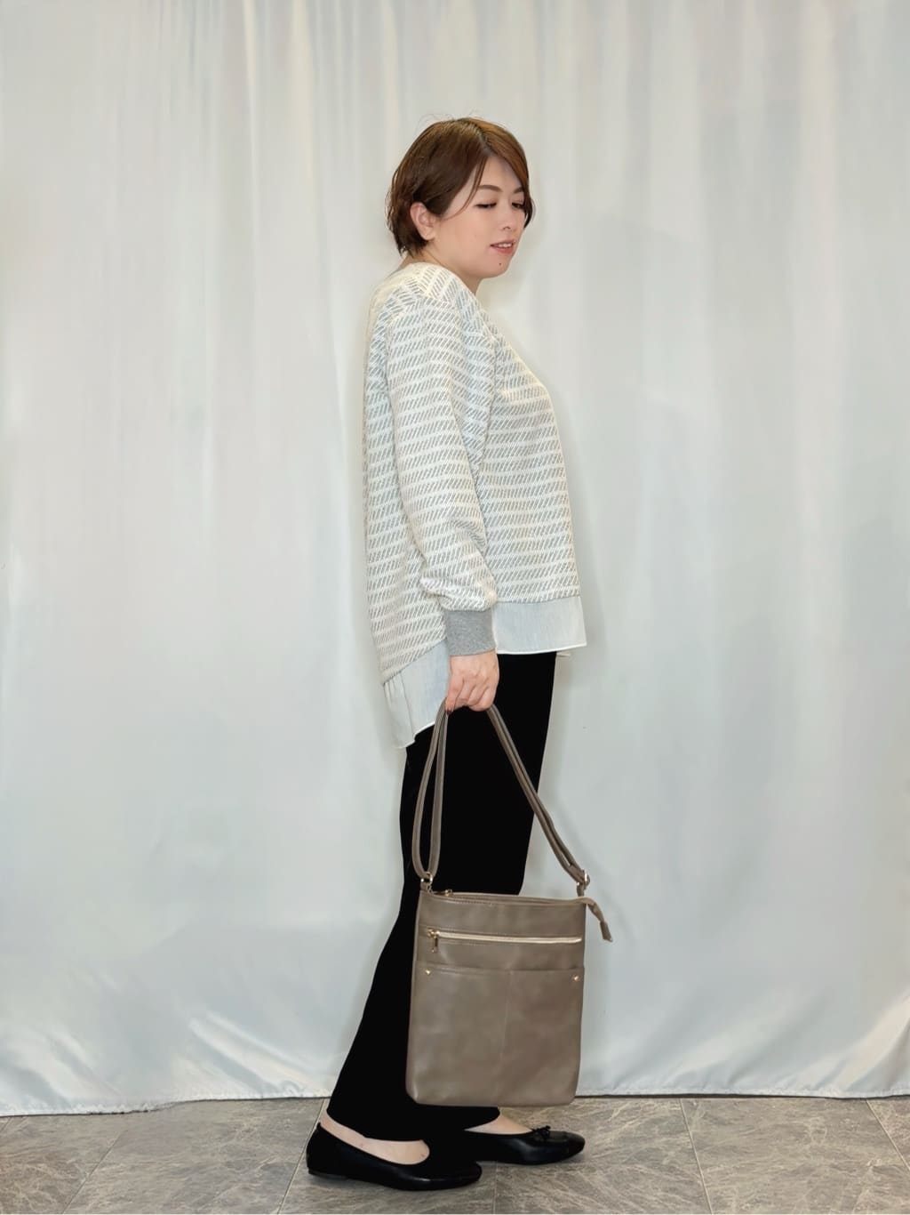 たみさんの「SHOO･LA･RUE｜【洗える/S-LL/美脚シルエット】ハイパーストレッチ テーパードパンツ」を使ったコーディネート