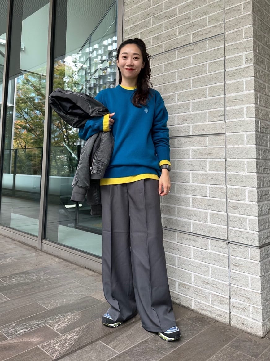 つぐみさんの「TAKEO KIKUCHI｜【Air Palette Knit】ワンポイント カラーニット プルオーバー」を使ったコーディネート