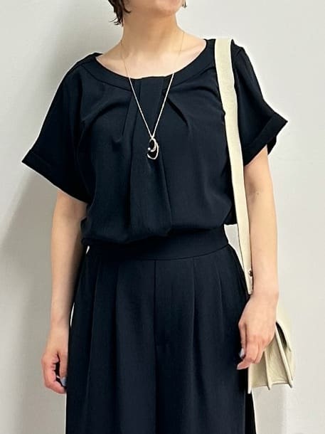 みなこさんの「UNTITLED｜ライトダブルリングネックレス」を使ったコーディネート