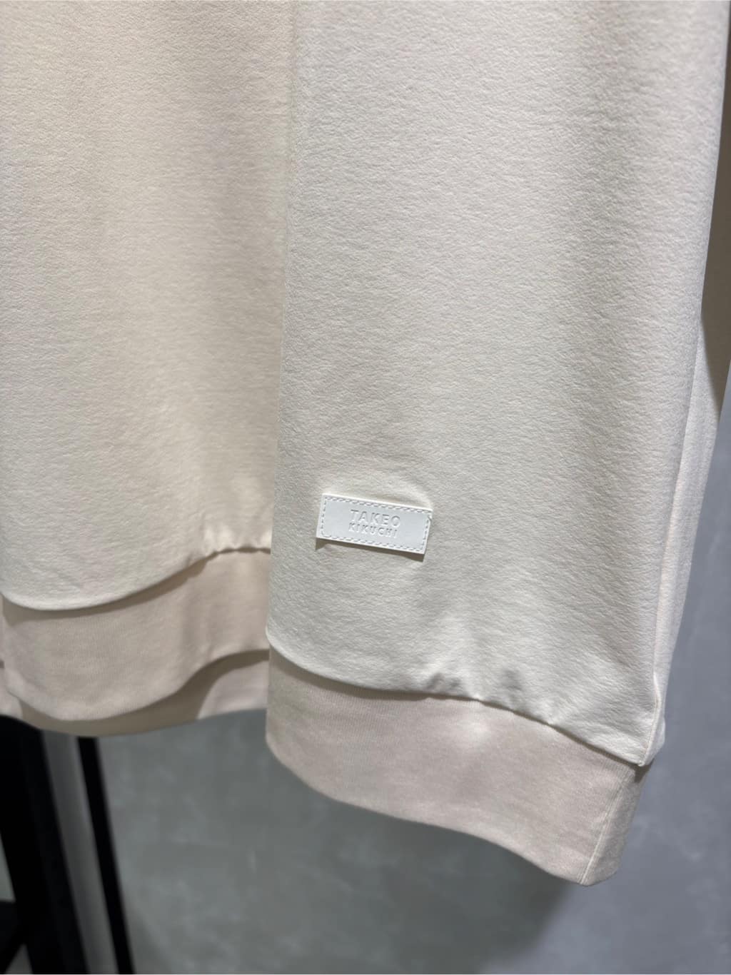 s___sさんの「TAKEO KIKUCHI｜【COOL CITY WEAR】テーラードTシャツ /接触冷感」を使ったコーディネート