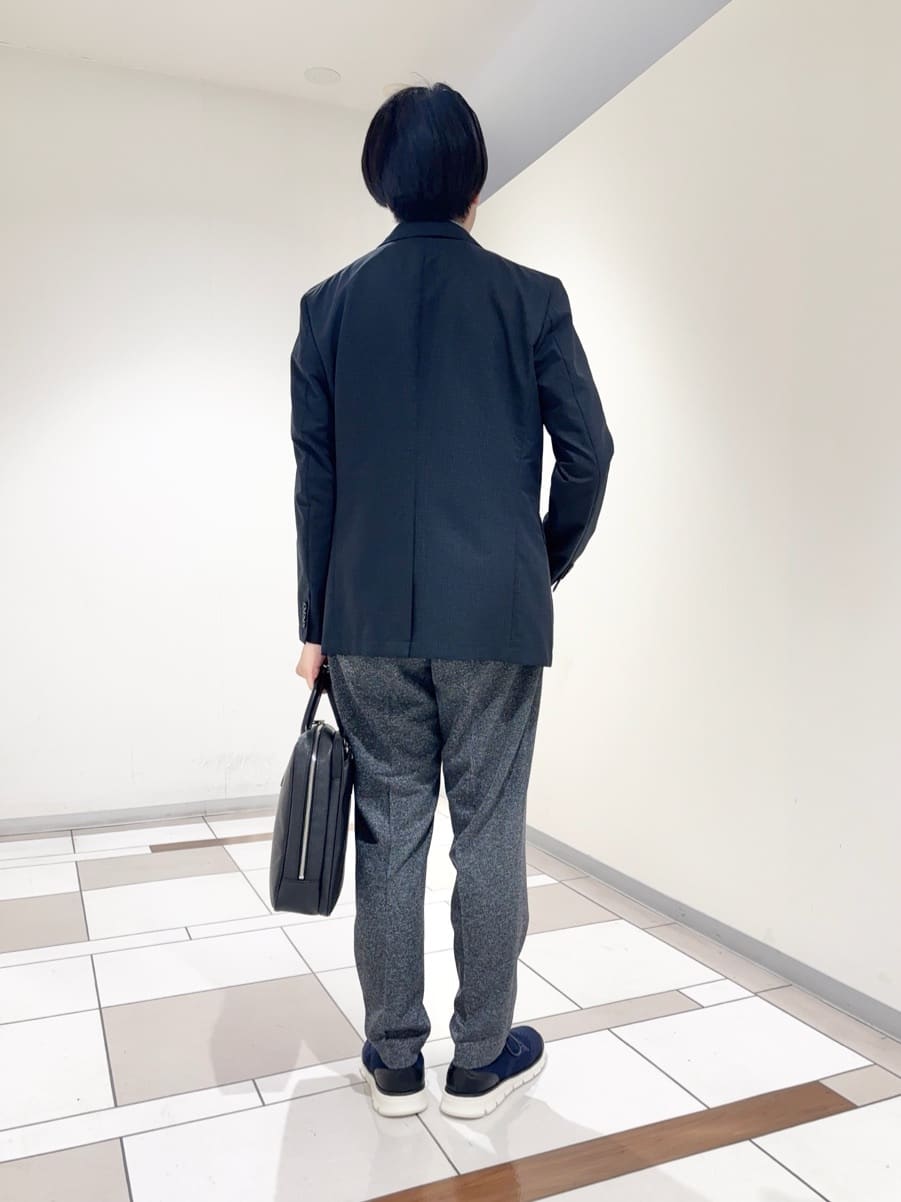 及川さんの「TAKEO KIKUCHI｜【抗菌防臭】COOL DOTS（R）ドビープリント ジャケット」を使ったコーディネート
