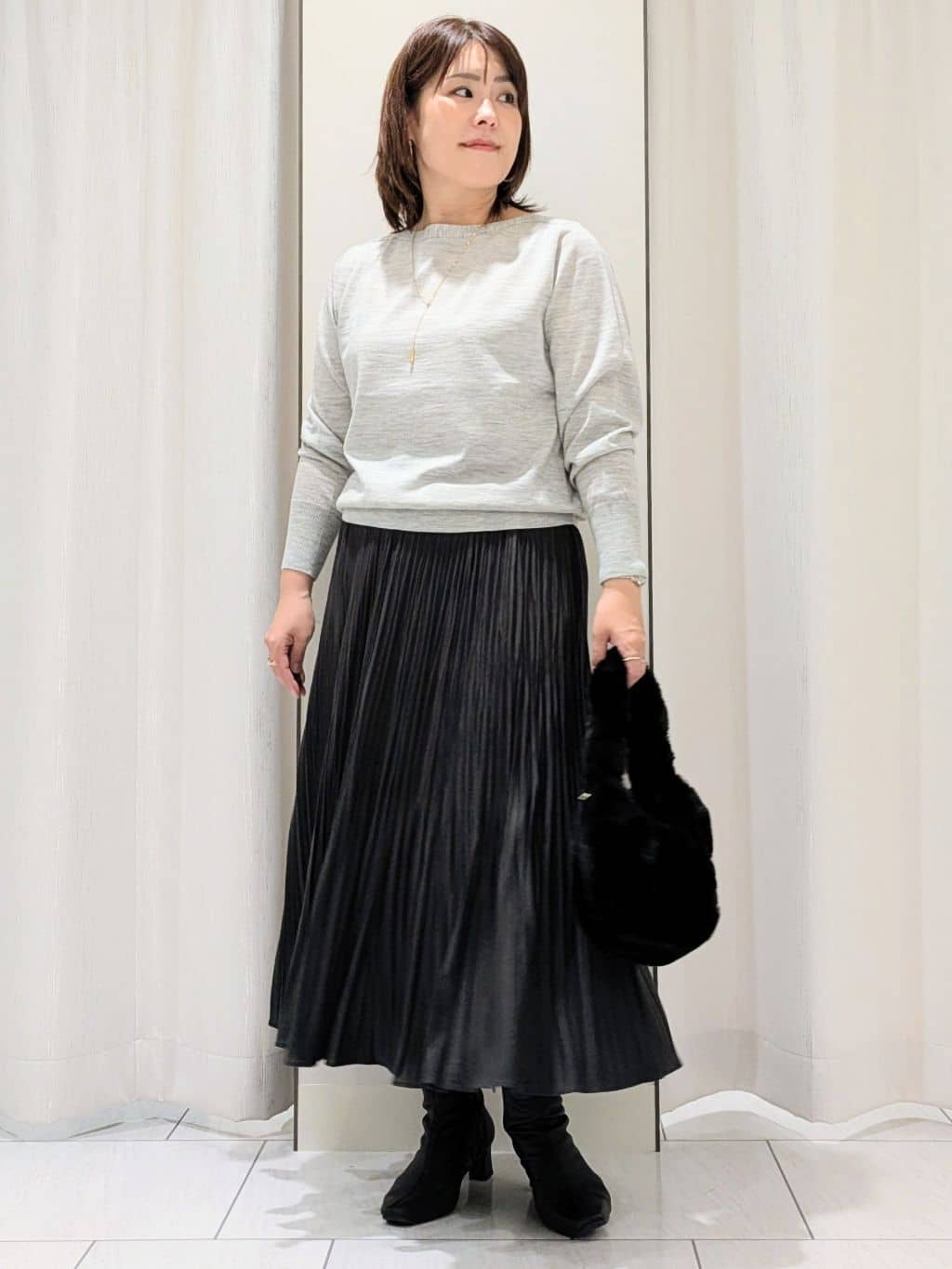 Onumaさんの「UNTITLED｜【アンサンブル可/洗える/ボタンなし】シルクウールカシミヤ 着流しカーディガン」を使ったコーディネート