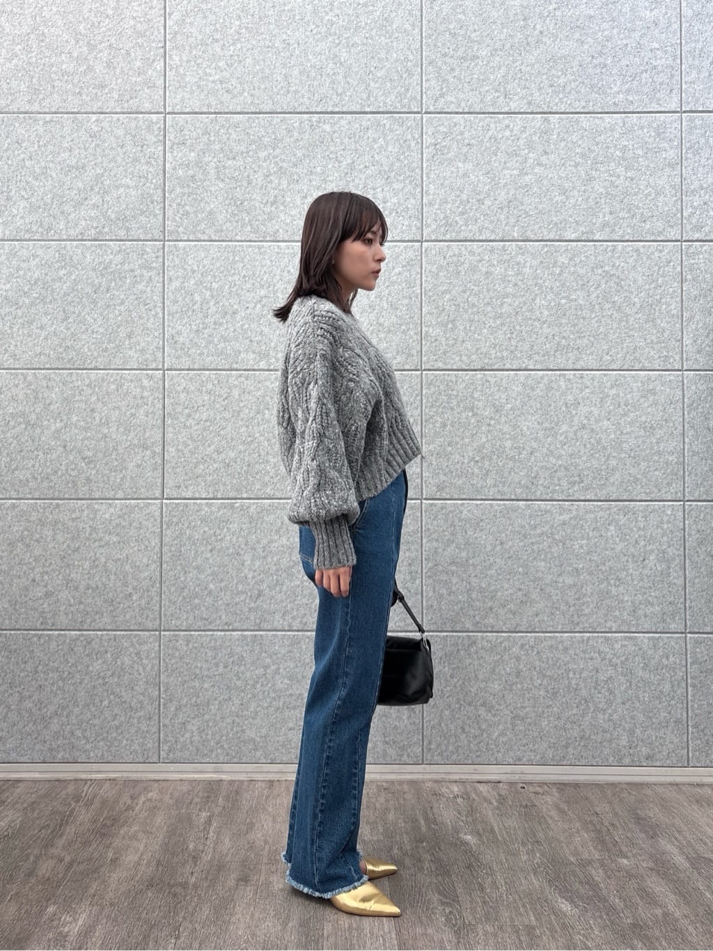 erikaさんの「INDIVI｜センターピンタックデニム」を使ったコーディネート