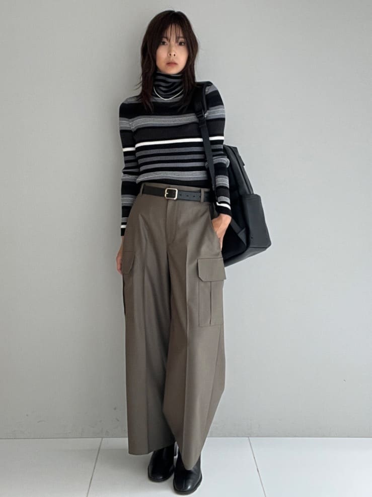 misaさんの「DRESSTERIOR｜シルクブレンドメリノウールリブプルオーバー」を使ったコーディネート
