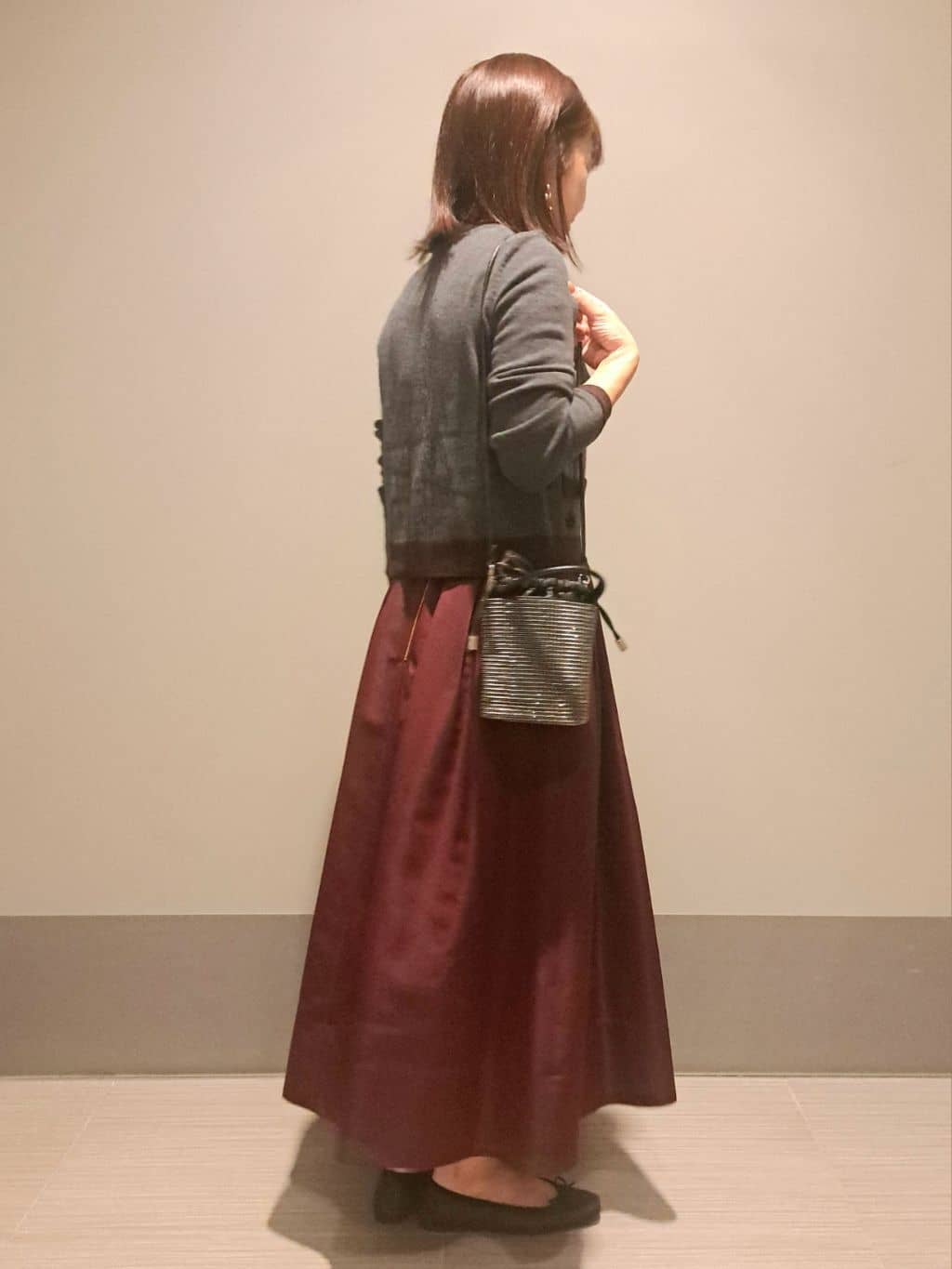 Takahashiさんの「DRESSTERIOR｜◆リリィクレストカーディガン」を使ったコーディネート