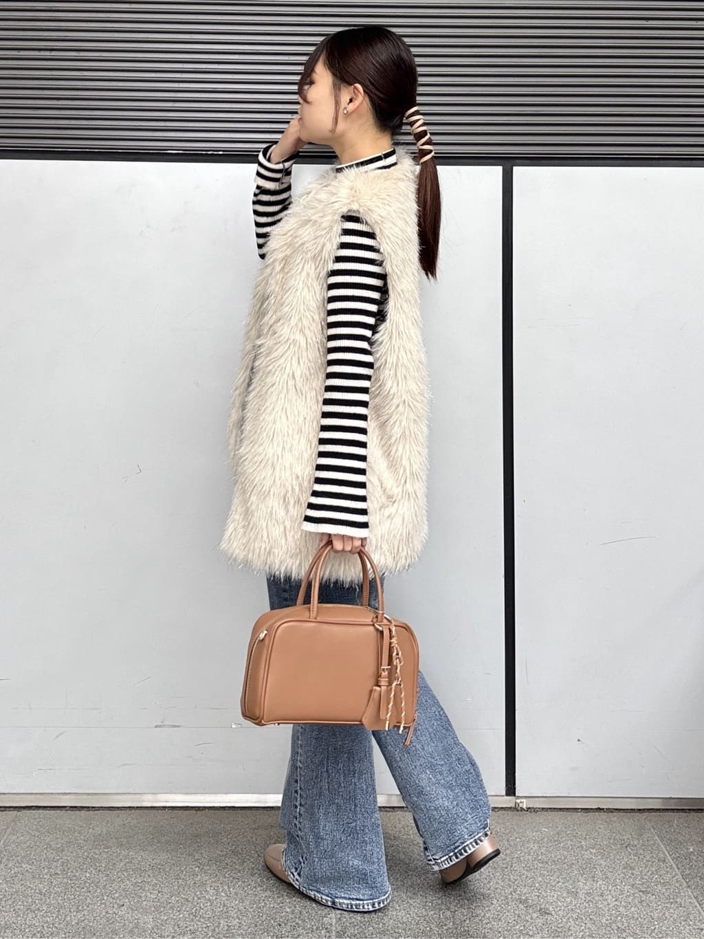 まっきーさんの「ESPERANZA｜スクエアトゥローファー レイン対応」を使ったコーディネート