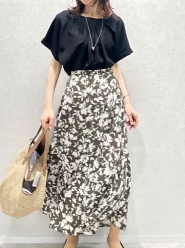 Miwaさんの「UNTITLED｜エポトリニティネックレス」を使ったコーディネート