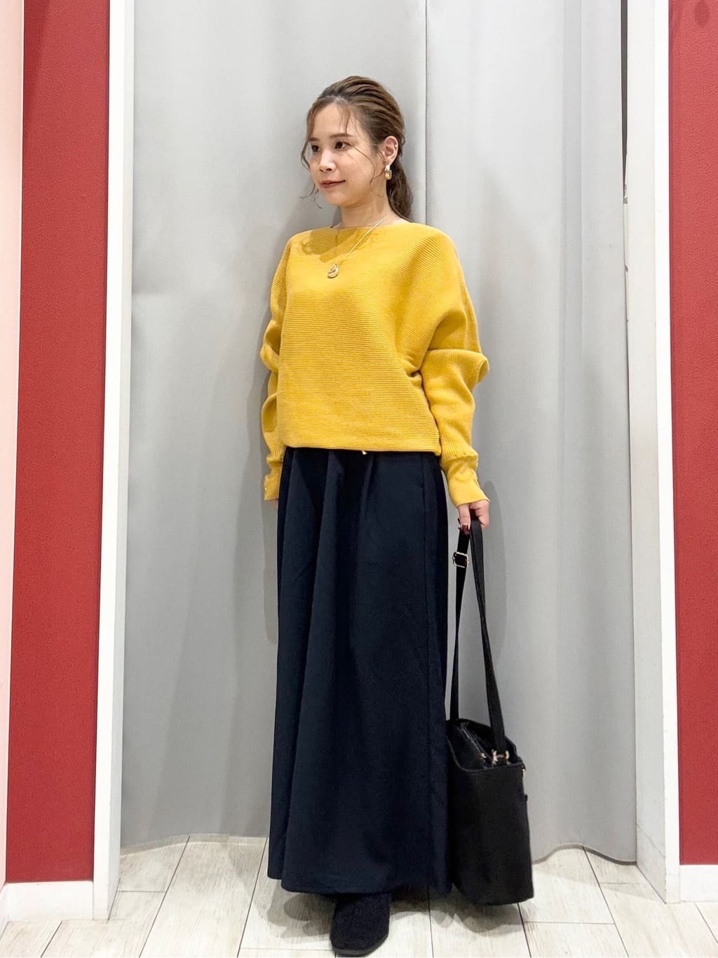shioさんの「SHOO･LA･RUE｜【撥水/フード取り外し可】自然にくびれる あったかダイヤ柄キルトコート【CIRCRIC】」を使ったコーディネート