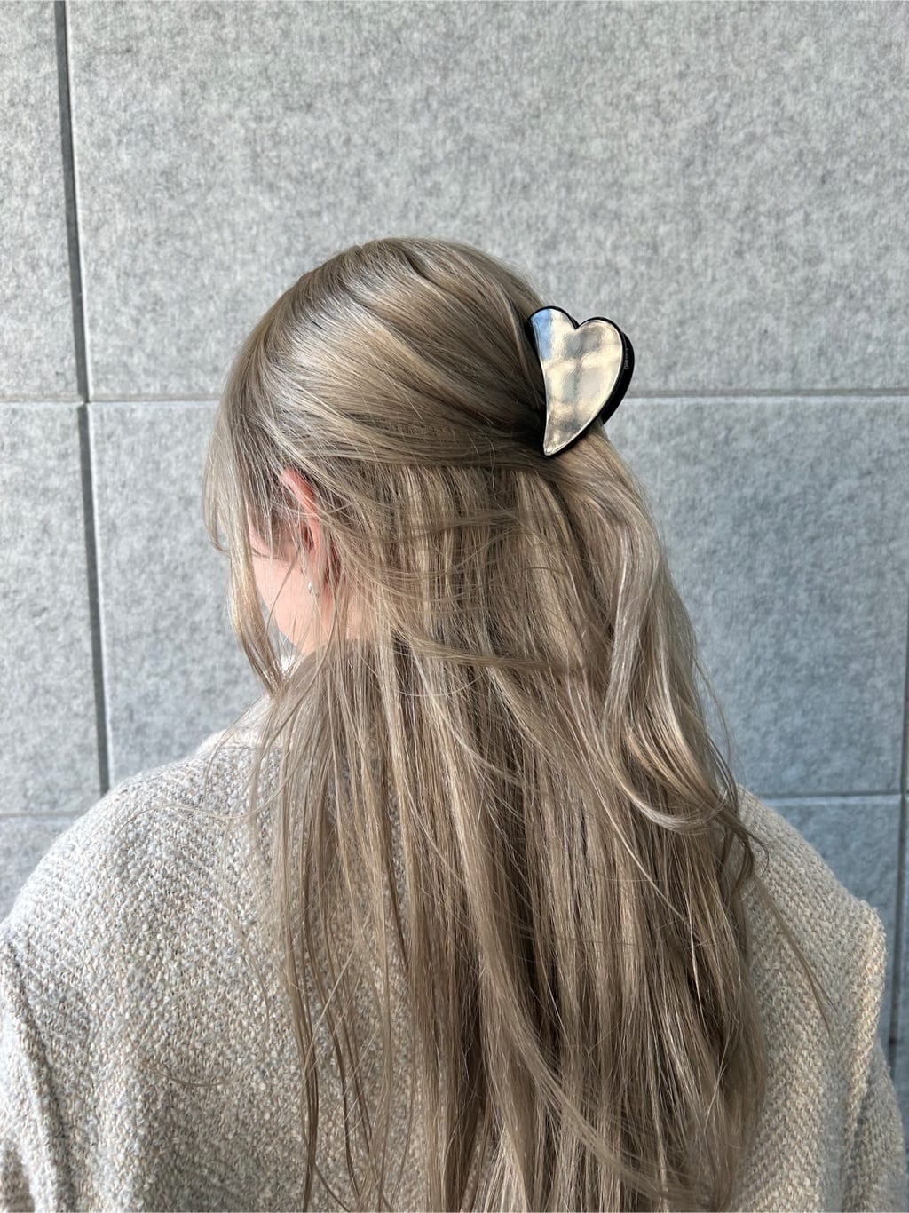 honoka Aさんの「CODE A｜oversized tweed blouson」を使ったコーディネート