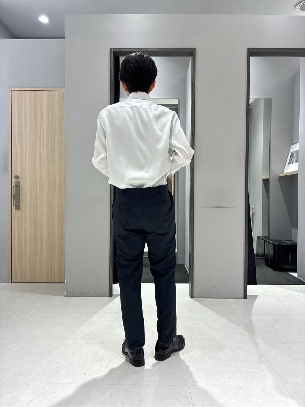わいずみさんの「TAKEO KIKUCHI｜【抗菌防臭】COOL DOTS（R）ドビープリント ジャケット」を使ったコーディネート