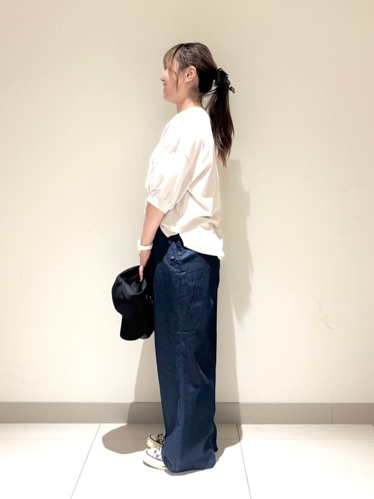 Liriさんの「Dessin｜【洗える】ノースリーブカットソー」を使ったコーディネート