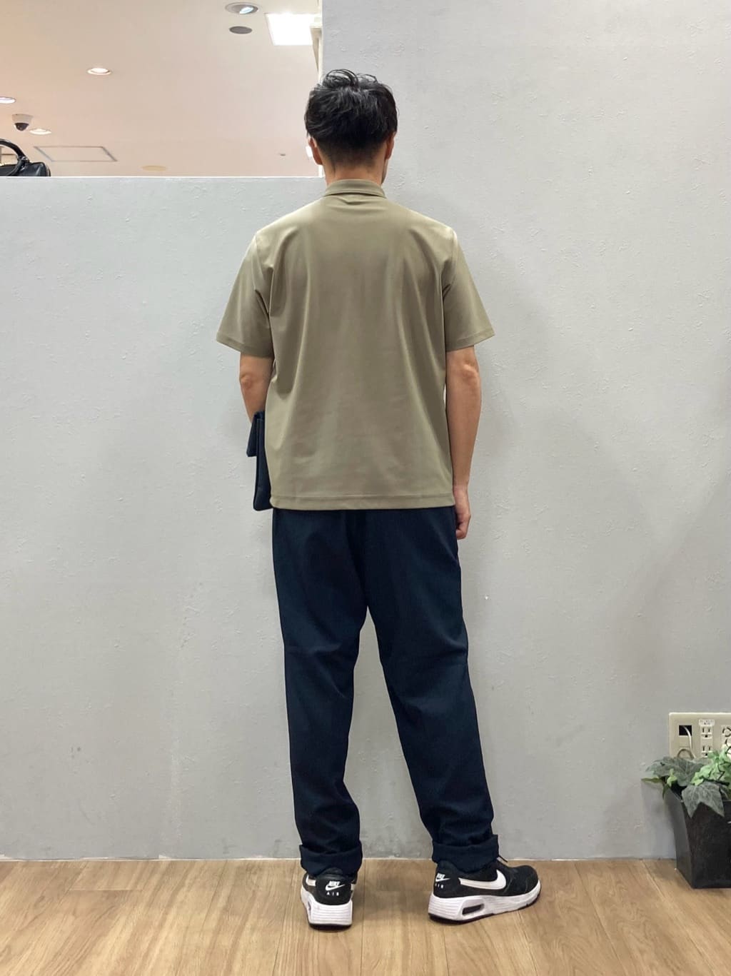 シュンさんの「TAKEO KIKUCHI｜【COOL CITY WEAR】エアートール ポロシャツ /接触冷感・通気性」を使ったコーディネート
