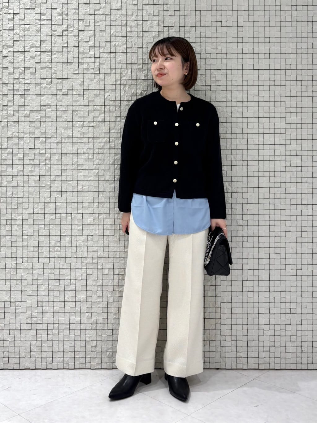sakuさんの「INDIVI｜【コットン】シャツ切り替えカットソー」を使ったコーディネート