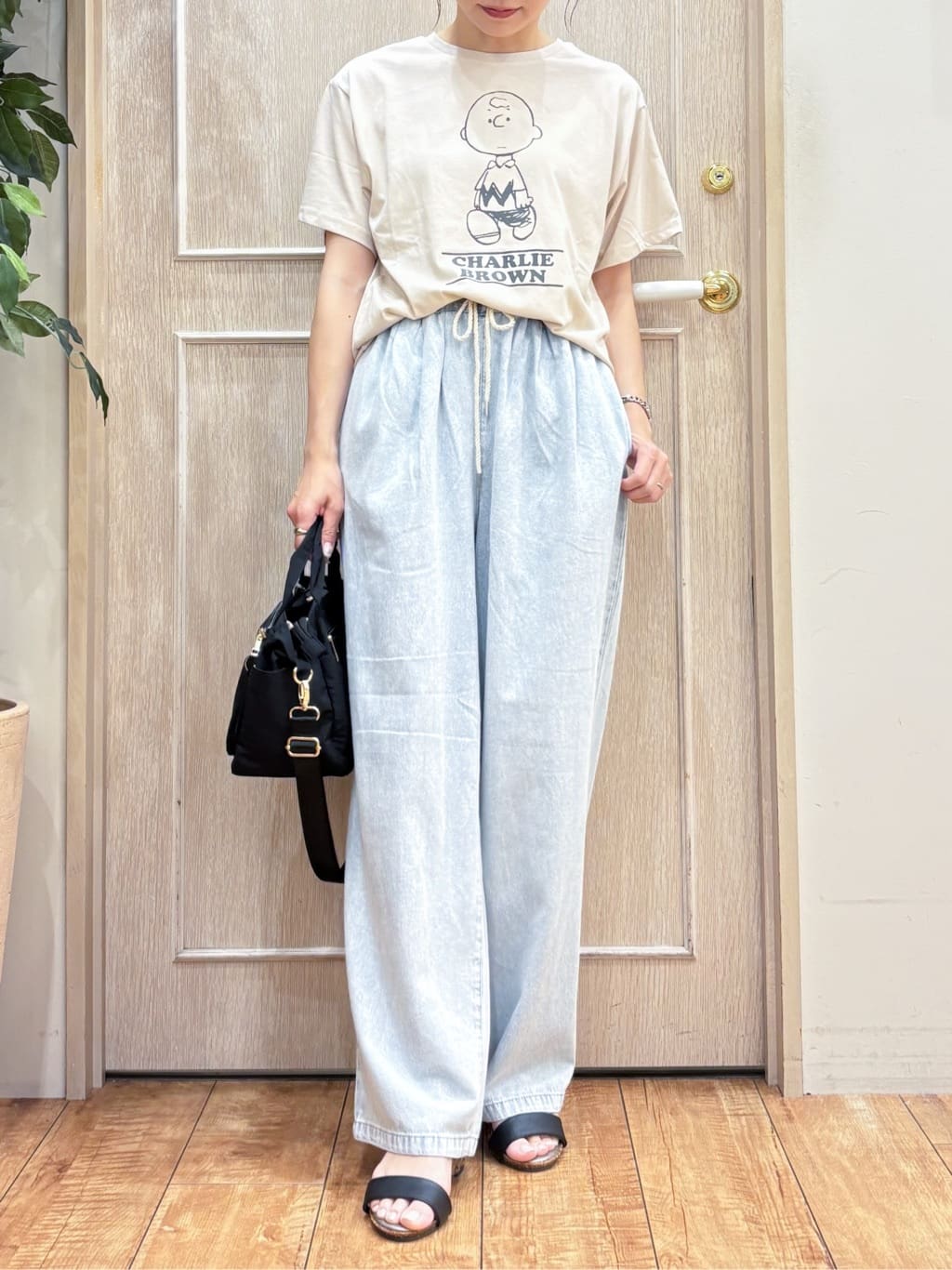 なみさんの「SHOO･LA･RUE｜【PEANUTS】ひんやりTシャツ」を使ったコーディネート