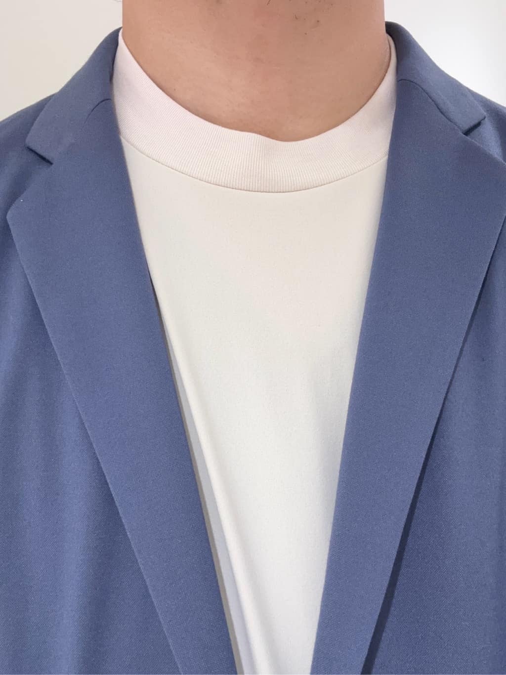 及川さんの「TAKEO KIKUCHI｜リラックス カーディガン ジャケット」を使ったコーディネート