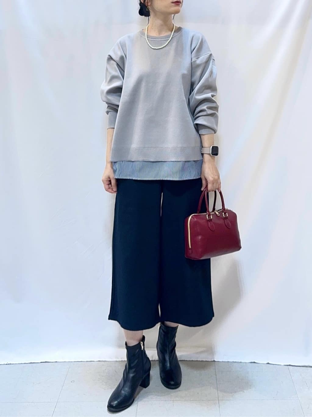 𝐇𝐢𝐫𝐨𝐦𝐢さんの「SHOO･LA･RUE｜ウエストまわりをすっきり魅せる デザインガウチョパンツ」を使ったコーディネート