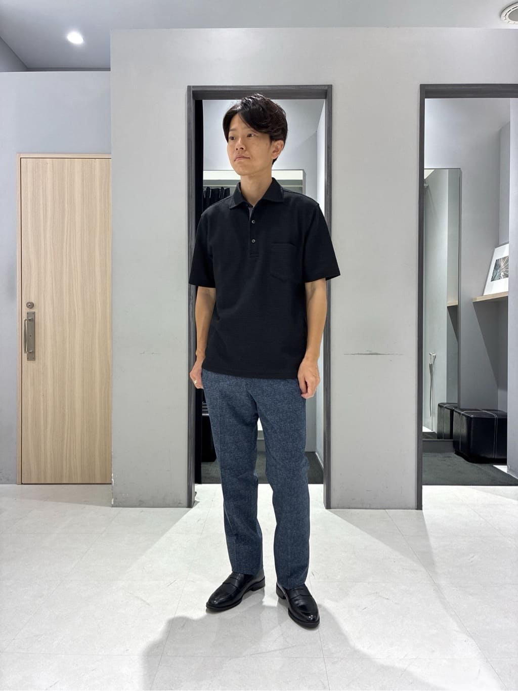 わいずみさんの「TAKEO KIKUCHI｜【抗菌防臭】COOL DOTS（R）ドビープリント ジャケット」を使ったコーディネート