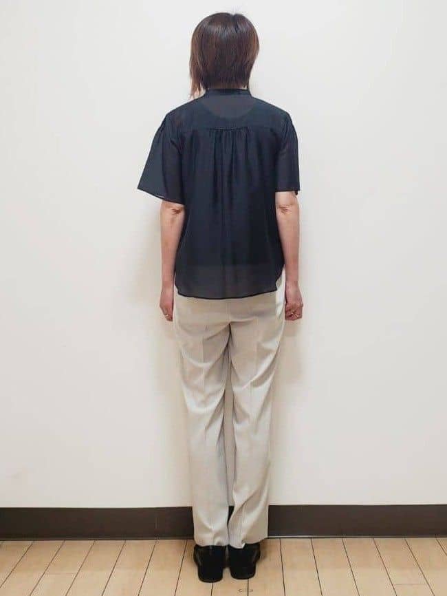 yuuさんの「Reflect｜【選べる5色◎／マシンウォッシュ可】シャーリングデザインブラウス」を使ったコーディネート