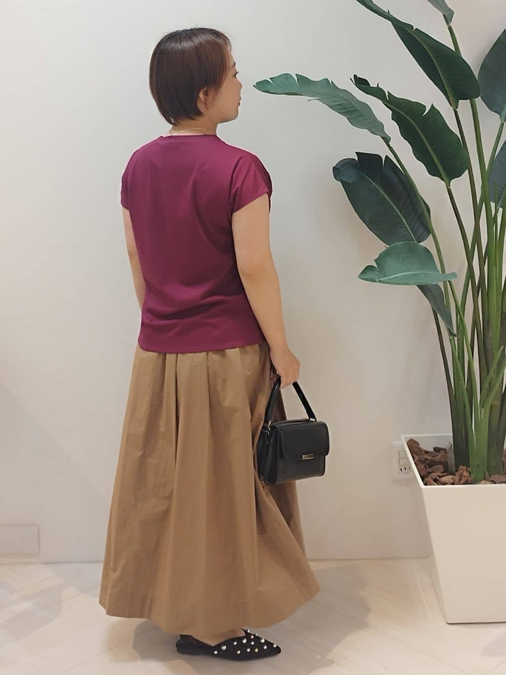 s u g iさんの「UNTITLED｜【洗える/Tシャツ】ツイストプルオーバー」を使ったコーディネート