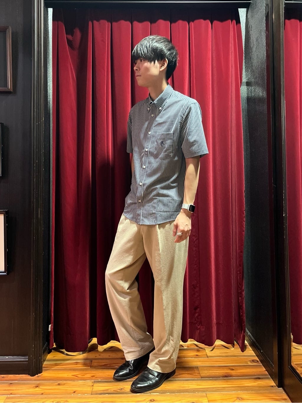 うっちーさんの「TAKEO KIKUCHI｜【COOL CITY WEAR】ストライプジャージ ボタンダウンシャツ /接触冷感」を使ったコーディネート