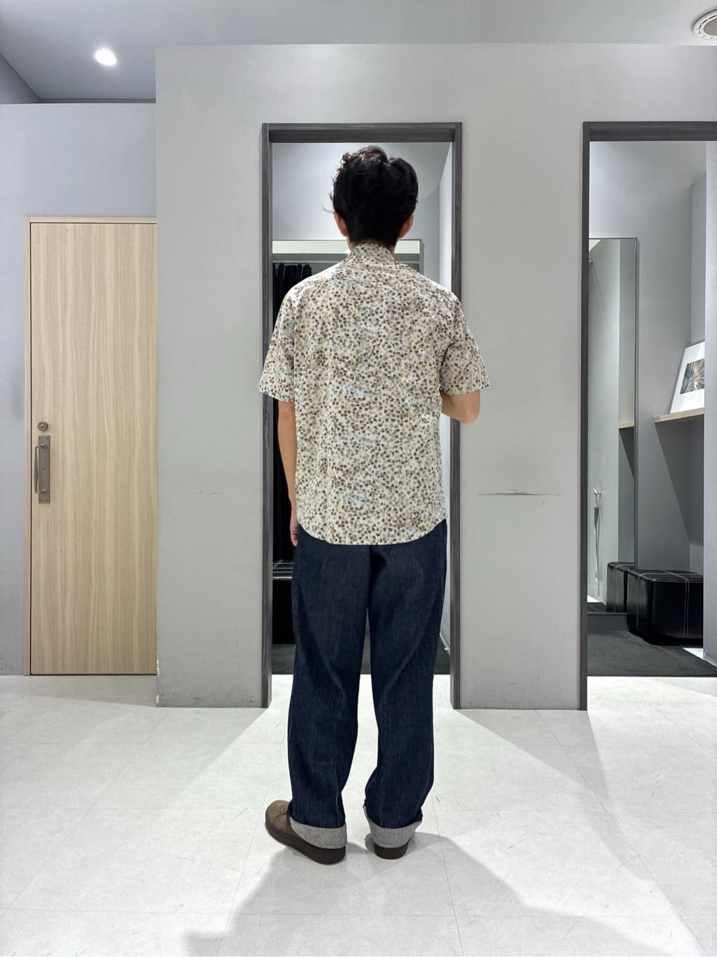 わいずみさんの「TAKEO KIKUCHI｜フルベジタンニンレザー バックパック」を使ったコーディネート