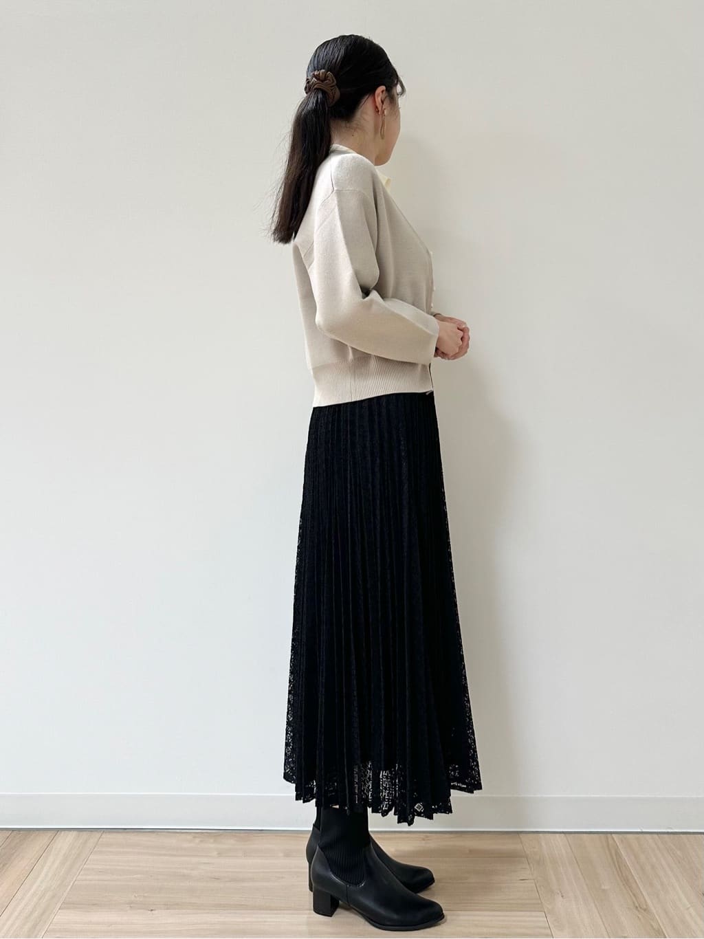 Momoさんの「Reflect｜【透けにくい◎】衿付き七分袖ニット」を使ったコーディネート