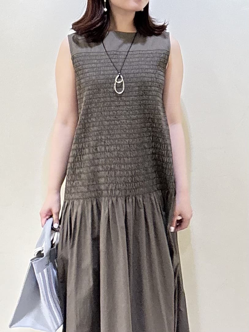 いくみさんの「UNTITLED｜ビッグオーバルネックレス」を使ったコーディネート