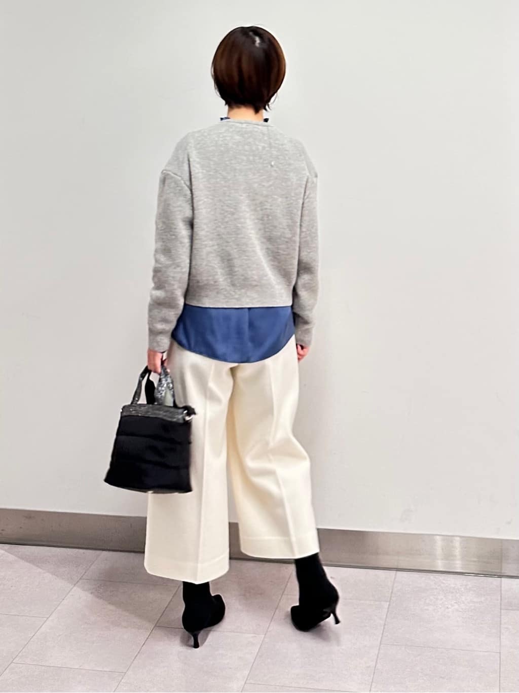 みなこさんの「UNTITLED｜【着回しが効く／オンオフアウター】ウールショートコート」を使ったコーディネート