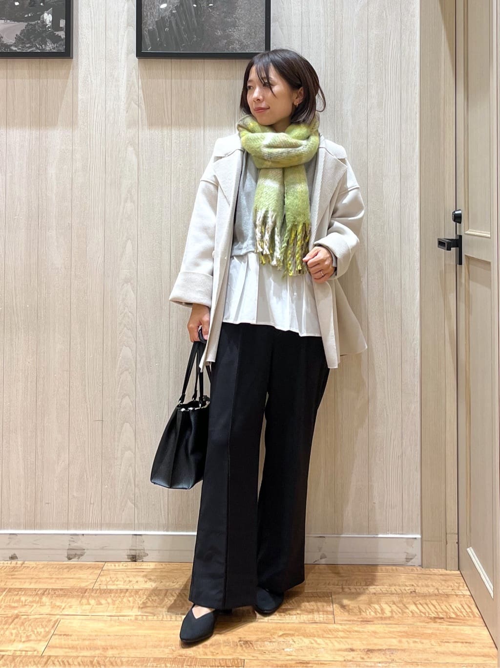shirayuuuさんの「SHOO･LA･RUE｜【S-LL】気になる腰回りをカバー レイヤード風ドッキングトップス」を使ったコーディネート