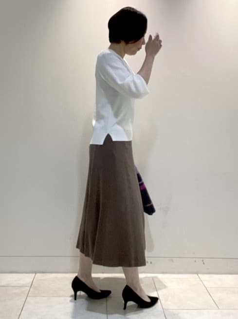 フミさんの「Reflect｜【選べる8色／スカートにもパンツにも◎】ウール混ボートネックニット」を使ったコーディネート