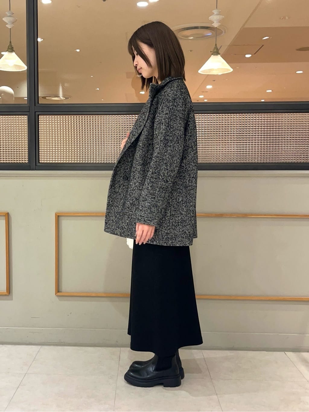 kumiさんの「INDIVI｜【洗える】ケーブルデザイン ラウンドヘムニット」を使ったコーディネート
