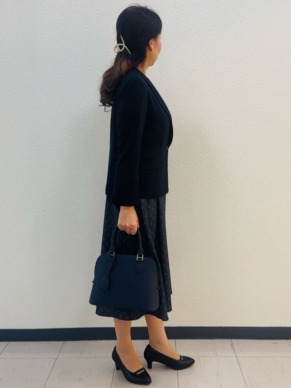 ⭐︎Eimi⭐︎さんの「Reflect｜【きちんと見え／通勤／セレモニーにおすすめ◎】ドット&times;ダイヤ柄ワンピース」を使ったコーディネート