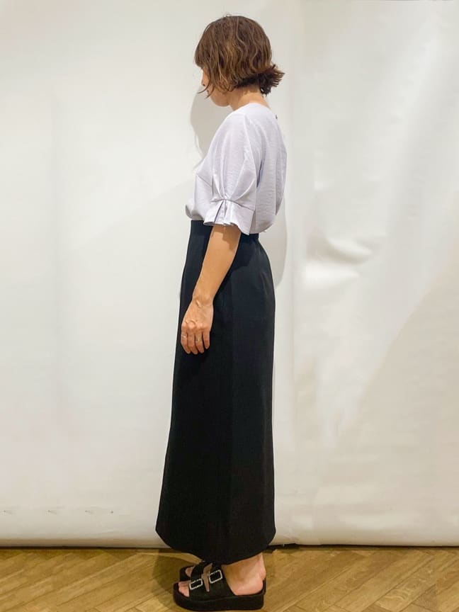 なかさんの「index｜《8色展開／XS-LLサイズ》タックパフスリーブブラウス【洗濯機洗い可／吸水速乾／防シワ／抗ピル】」を使ったコーディネート