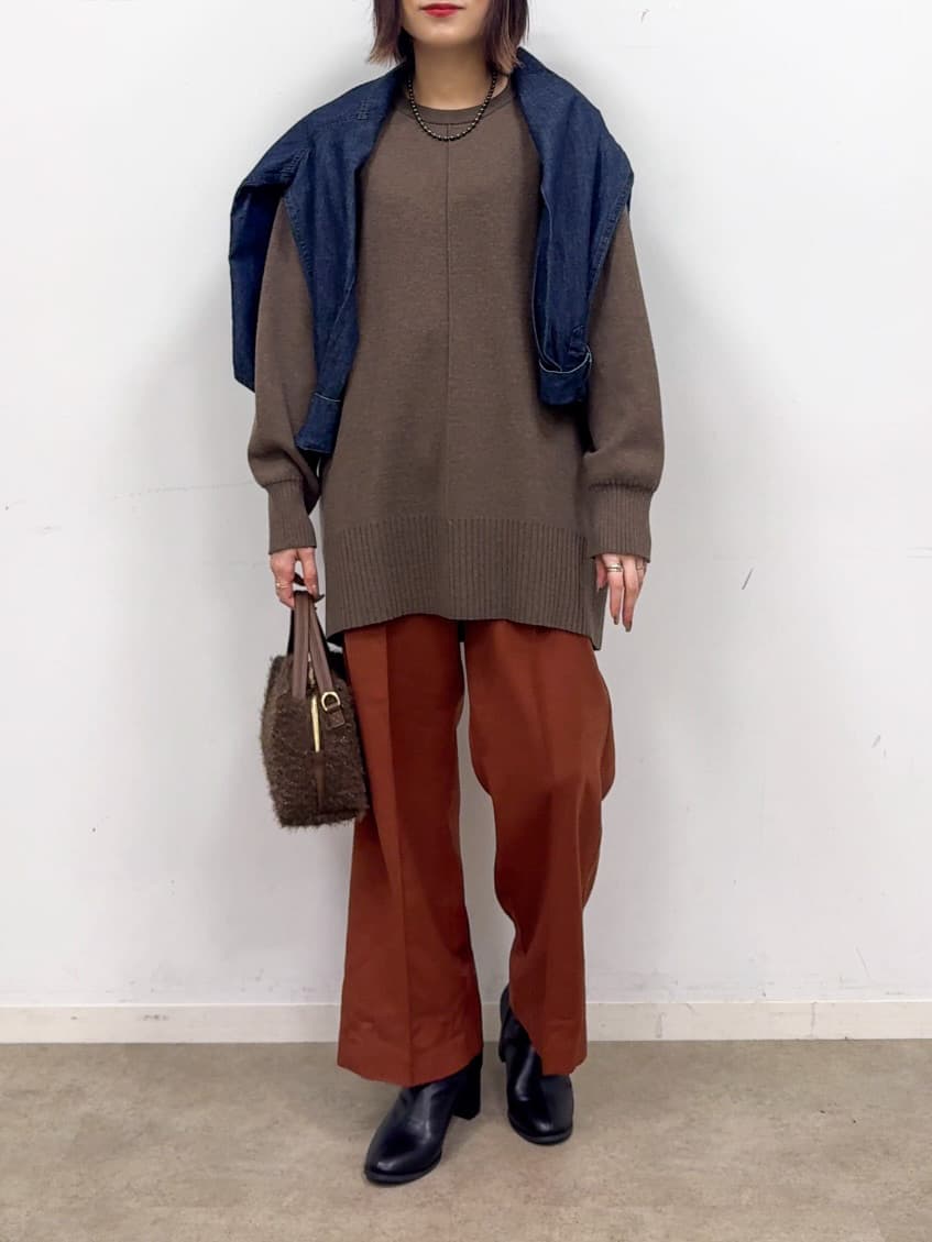 𝐜𝐡𝐢𝐤𝐚さんの「SHOO･LA･RUE｜【洗濯機可/S-LL/高レビュー】上品シルエットで美しい イージーワイドパンツ」を使ったコーディネート