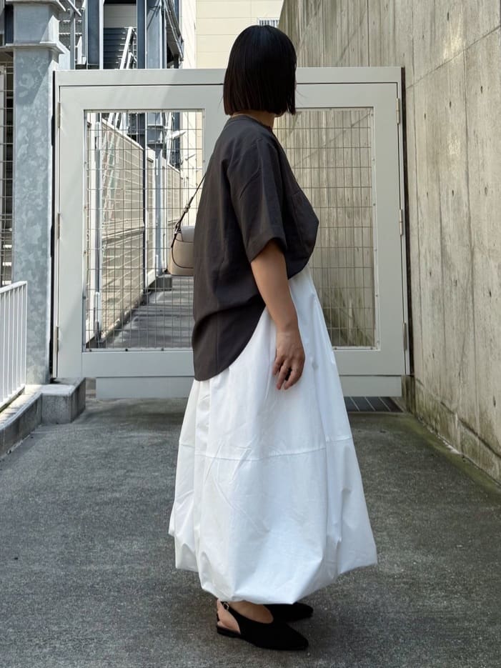 chさんの「THE SHOP TK｜バルーンスカ―ト」を使ったコーディネート
