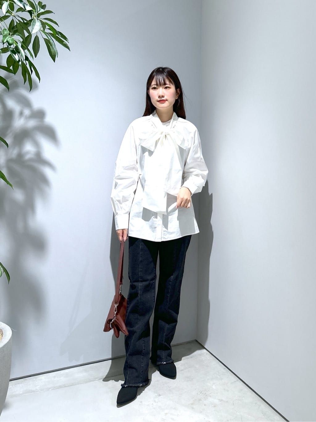 Renoさんの「INDIVI｜【MILLELA FIRENZE】ソフトレザーショルダーバッグ」を使ったコーディネート
