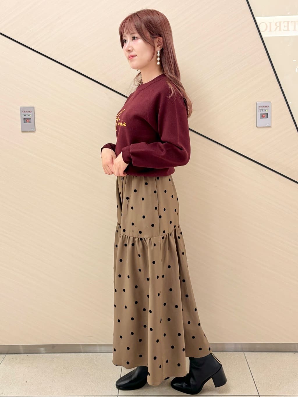 Rinaさんの「DRESSTERIOR｜アニージャカードニット」を使ったコーディネート