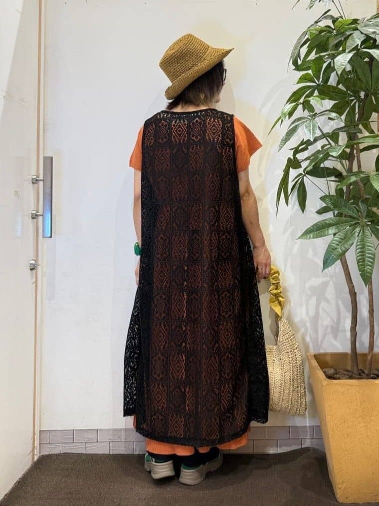 misakiさんの「SHOO･LA･RUE｜【前後2WAY】さらりと大人上品に 楊柳フレンチワンピース」を使ったコーディネート