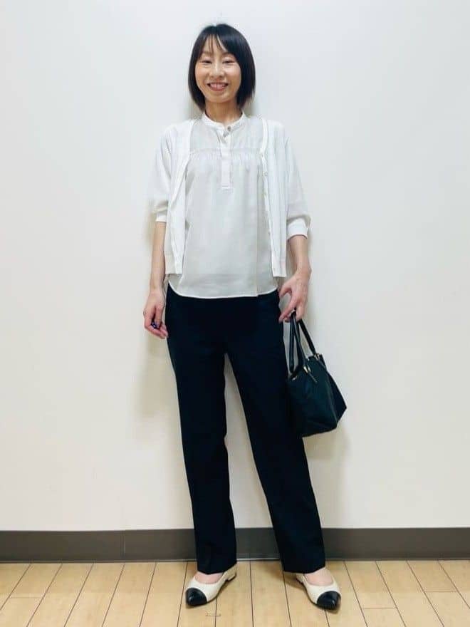 Riiさんの「Reflect｜【選べる5色◎／マシンウォッシュ可】シャーリングデザインブラウス」を使ったコーディネート