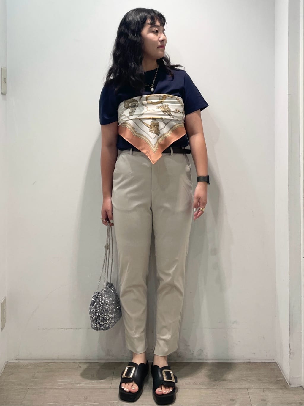 sumicaさんの「OPAQUE.CLIP｜《5色展開》ベーシックTシャツ【洗濯機洗い可／UV／接触冷感】」を使ったコーディネート