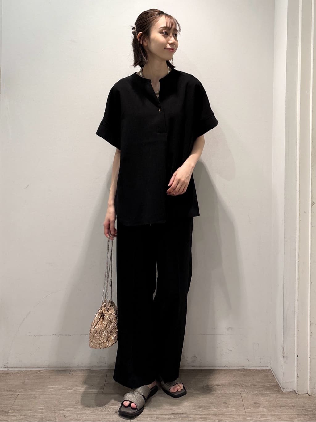 ぶまりんさんの「OPAQUE.CLIP｜美脚イージーテーパードパンツ【防シワ／洗濯機洗い可／抗ピル／ストレッチ】《丈が選べる／SS-LLサイ」を使ったコーディネート