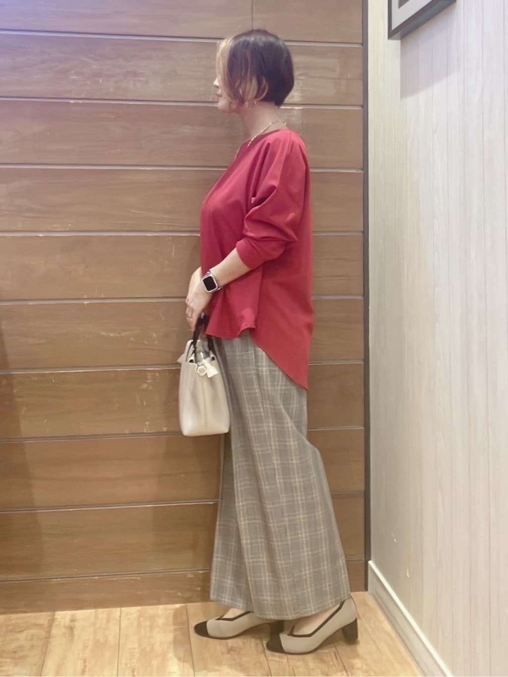 aaamiさんの「SHOO･LA･RUE｜【高レビュー/洗濯後しわになりにくい】1枚でサマ見え 8分袖ドルマンブラウス」を使ったコーディネート